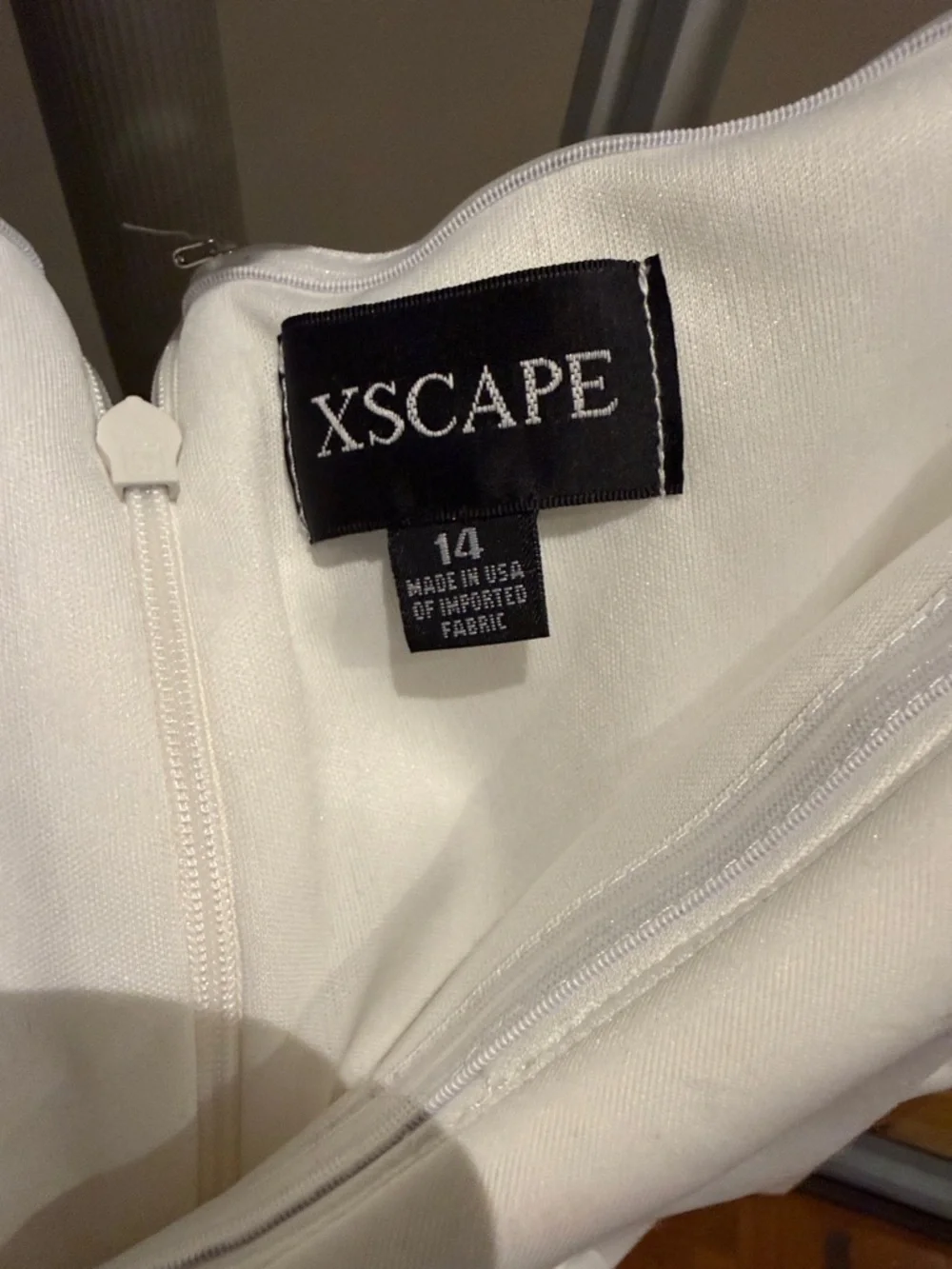 XSCAPE Womens White Scuba Waterfall Ruffle Short Sleeve Midi Sheath Dress - Picture 3 of 10